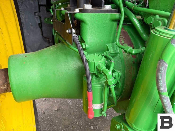 2021-john-deere-7r-350-image-47