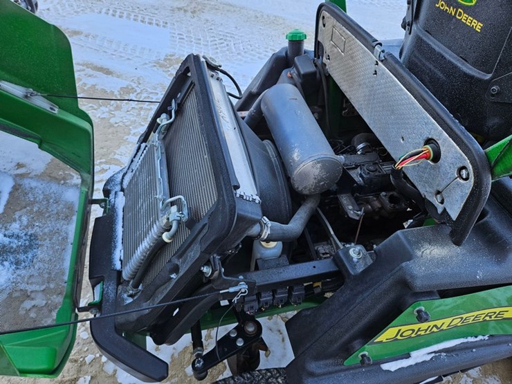 john-deere-1550-image-10