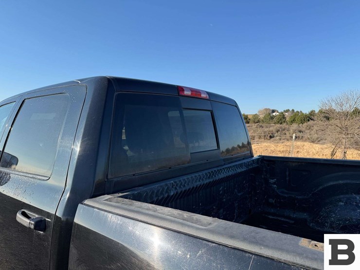 2019-dodge-2500-image-17