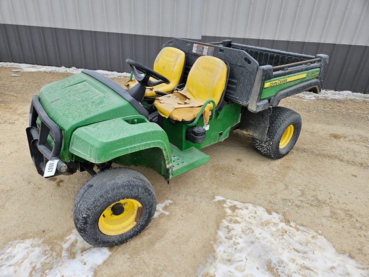 john-deere-tx-4x2-image-1