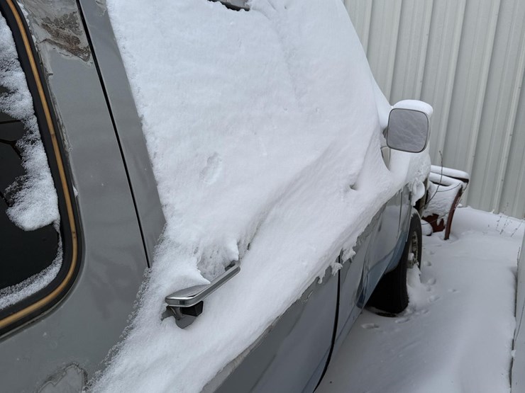 1983-chevrolet-suburban-image-7