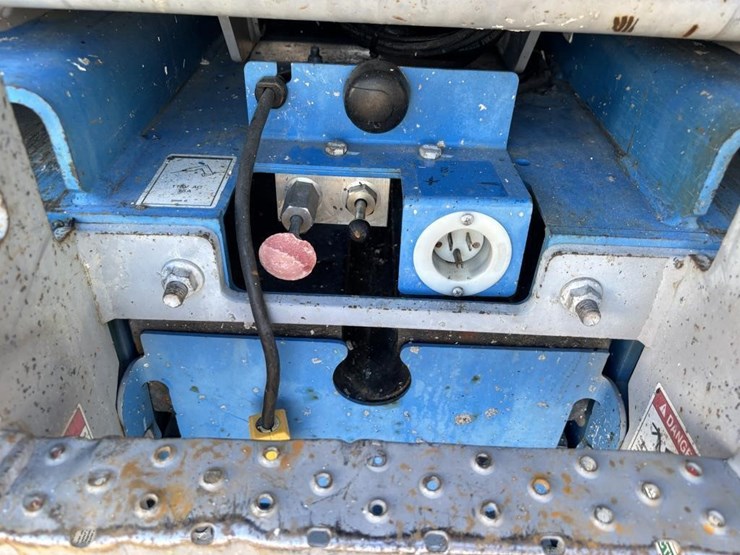 2016-genie-gs3232-image-11