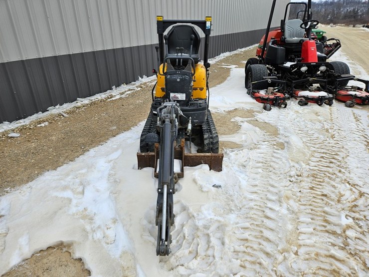 #157-•-katco-9vx-b-electric-mini-excavator-image-8