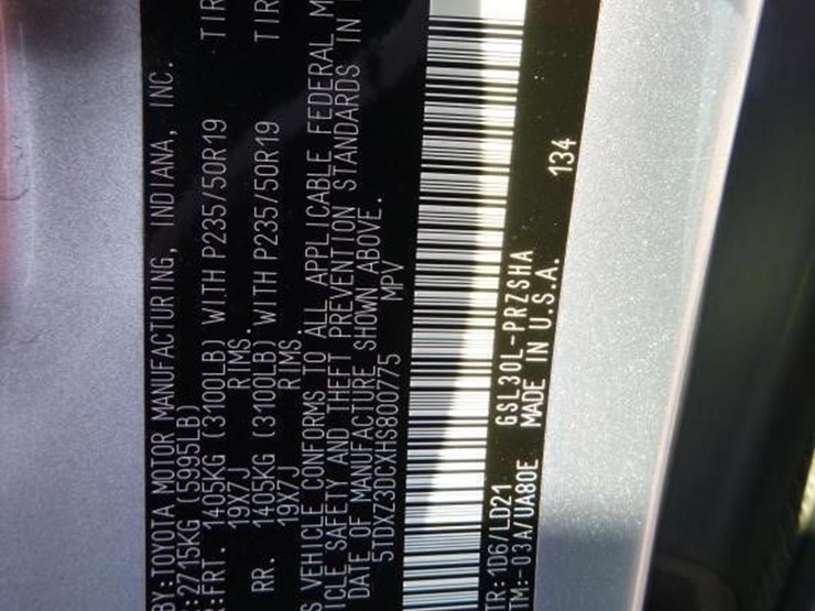 2017-toyota-sienna-image-28