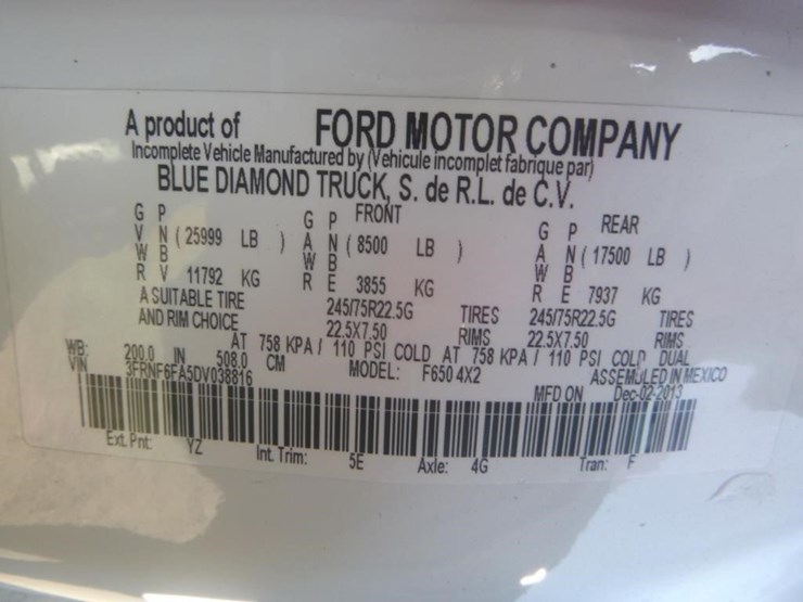 2013-ford-f650-image-22