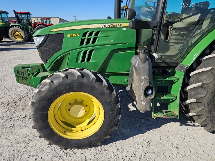 john-deere-6130r-image-4
