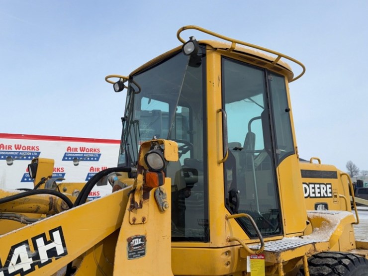 1983-john-deere-444h-image-25