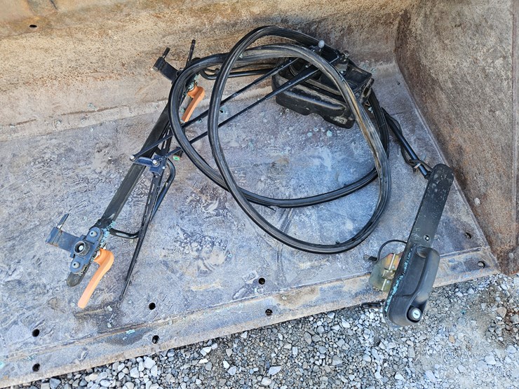 2015-bobcat-s770-image-4