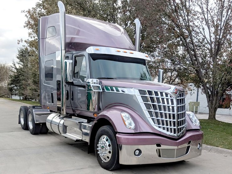 2020-international-lonestar-image-1