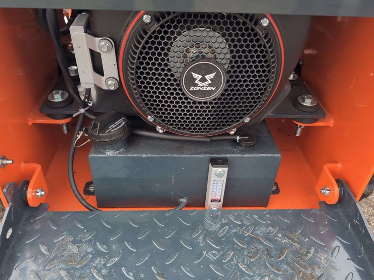 ats-power-mini-skid-steer-loader-23-hp---ats-t460-(orange)-throttle-control-damaged-see-pictures-image-4