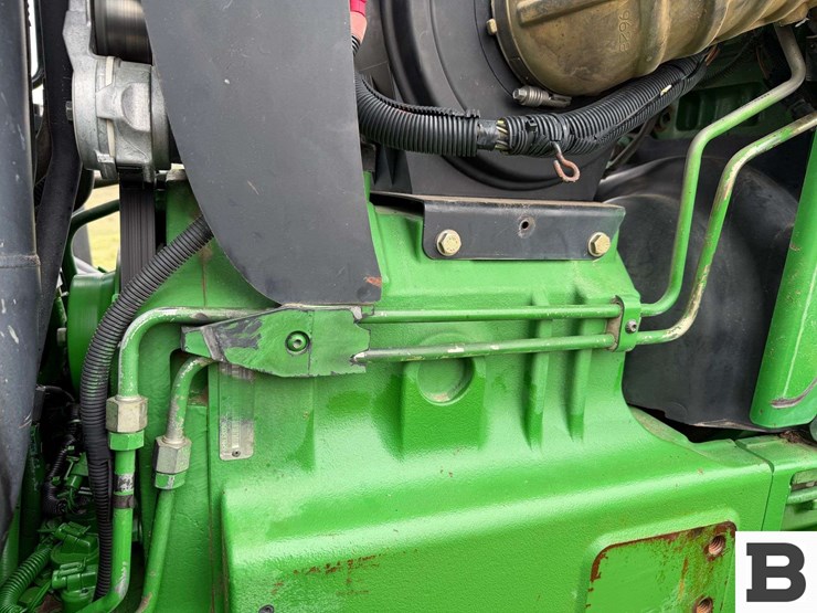 2002-john-deere-8420-image-32