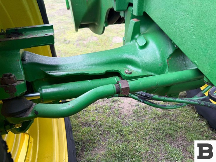 2006-john-deere-8330-image-38