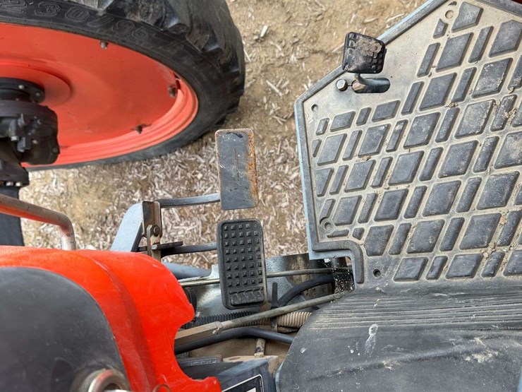 kubota-m9000-image-56