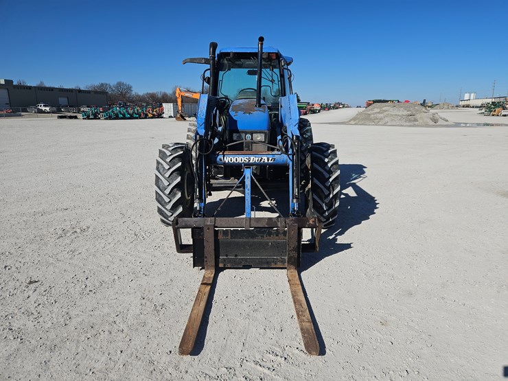 new-holland-ts110-image-2