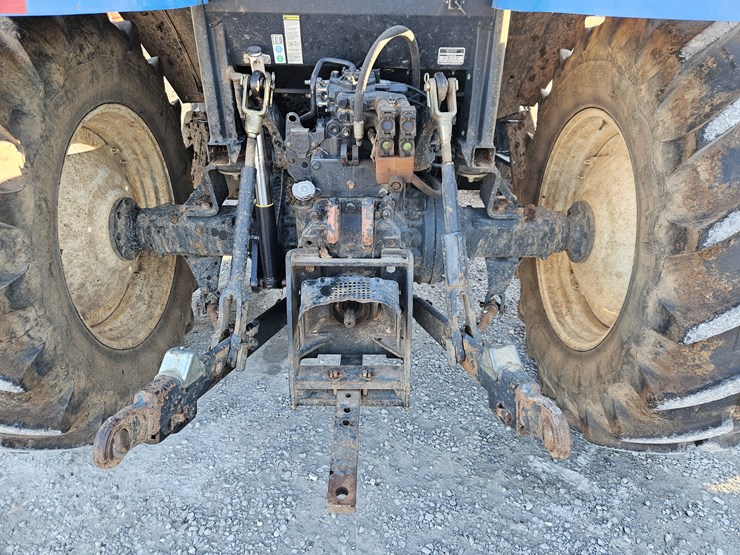 2007-new-holland-t6030-image-11