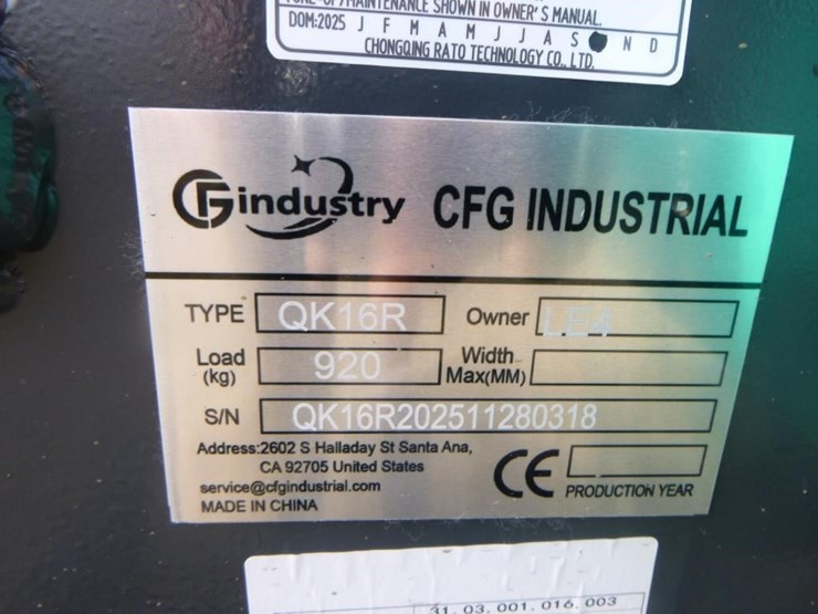 2025-agt-qk16r-hydraulic-excavator-image-28