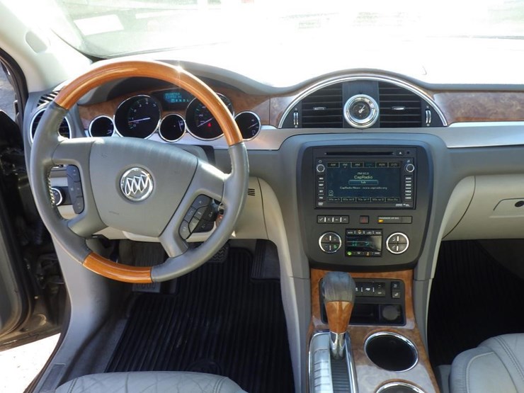 2011-buick-enclave-image-9