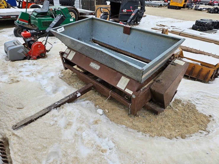 #107-•-turfco-f12d-top-dresser-image-1