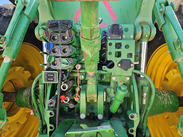 john-deere-7210r-image-10