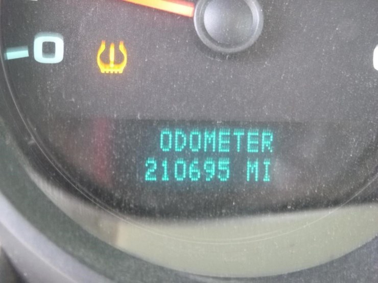 2008-chevrolet-1500-image-13