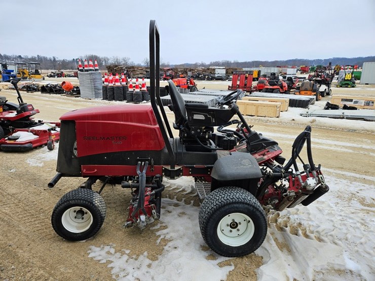 #156-•-toro-reel-master-5210f-fairway-mower-image-6