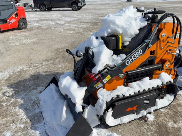new-unused-aboss-gh380-mini-skid-loader,-15-hp-gas-engine,-aux.-hyd,-sn#2507113973-image-9