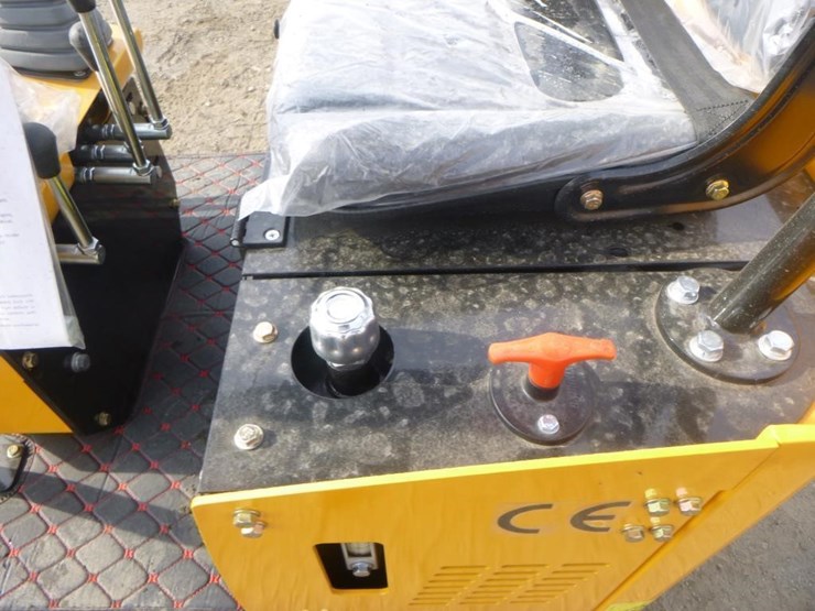 2026-vicsec-vc13-hydraulic-excavator-image-22