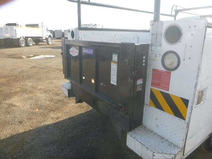 1995-gmc-2500-image-7