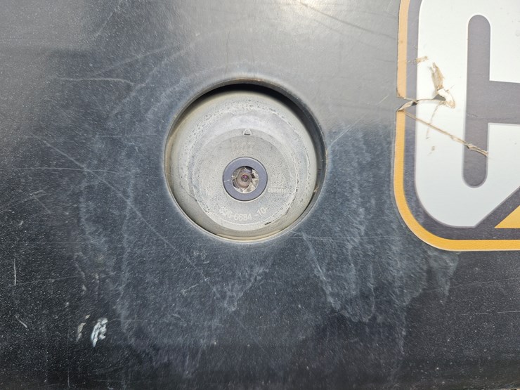 2022-caterpillar-279d3-image-20