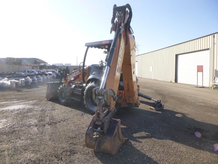 2018-case-580sn-image-4