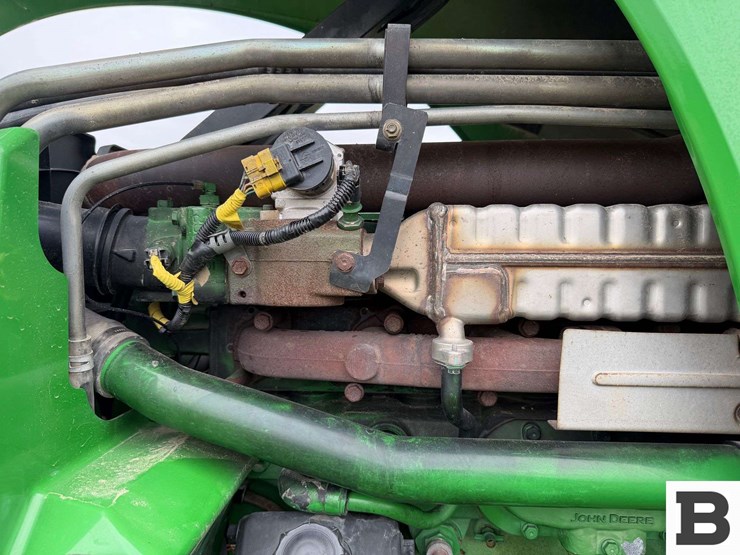 2006-john-deere-8330-image-16