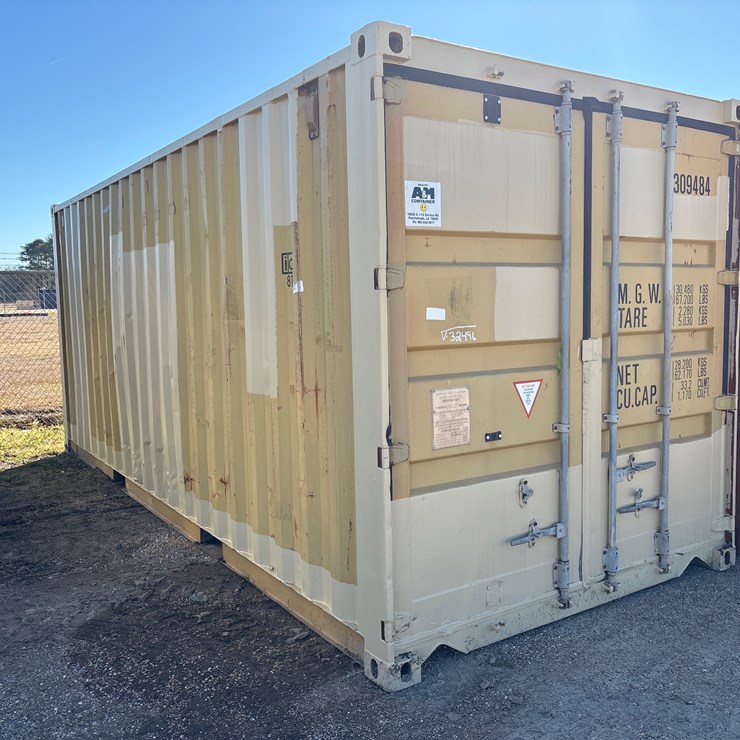 #32496 • 20FT CONTAINER