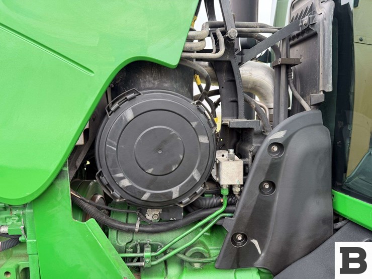 2006-john-deere-8330-image-21