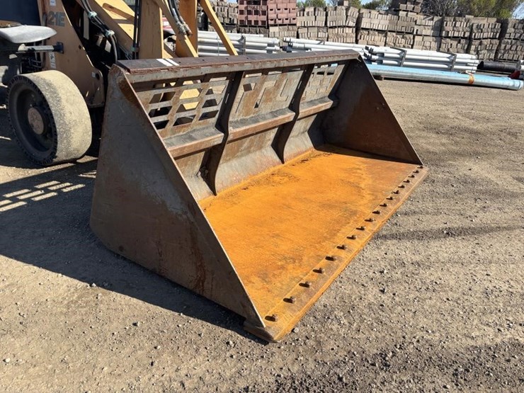 case-21e-wheel-loader-image-10