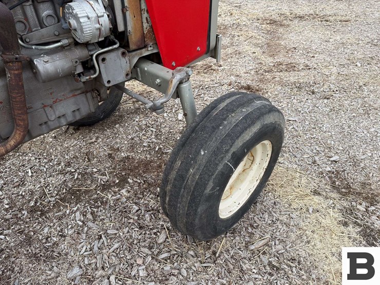 1981-massey-ferguson-275-image-27