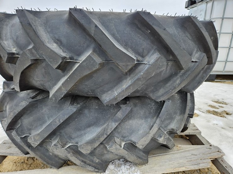 #197-•-alliance-farm-pro-2---11.2-24-tires-&-6-bolt-rims-image-2