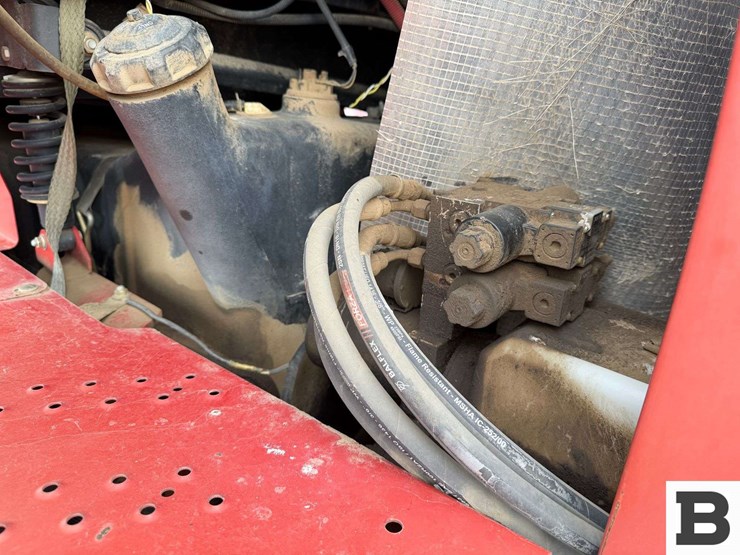 2010-new-holland-2010-image-53