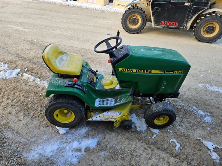 john-deere-185-image-6