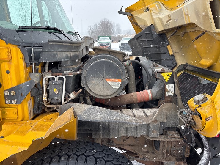 2008-international-durastar-4300-image-32