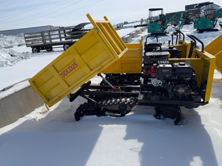 new-unused-ir-model-ird25-track-dumper,-13-hp-gas-engine,-3-speed,-hydraulic-dump-image-1