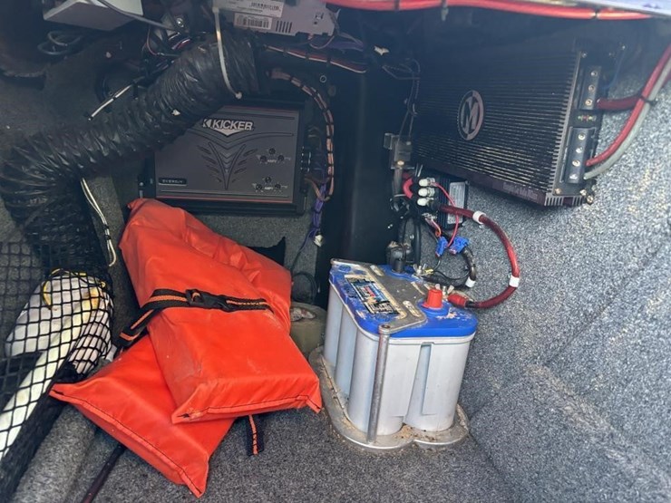 1998-unknown-trailer-image-21