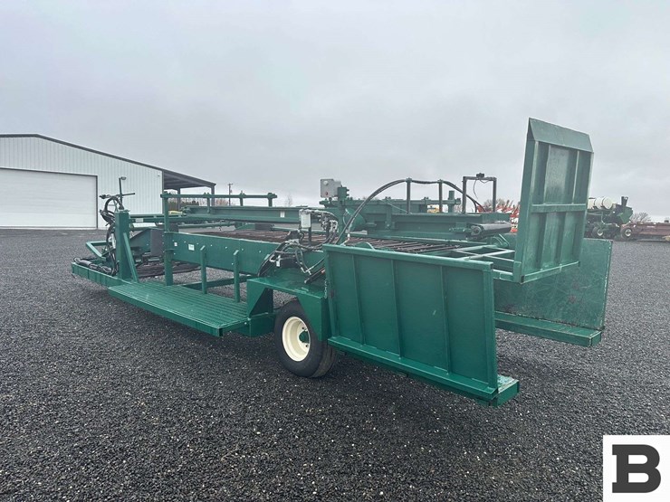 2022-willsie-2-row-sweet-potato-harvester---moses-lake,-wa-image-2