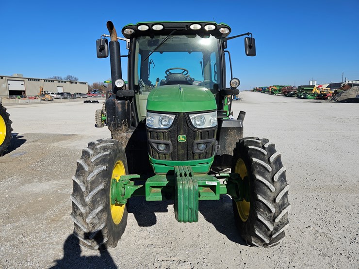 john-deere-6130r-image-2