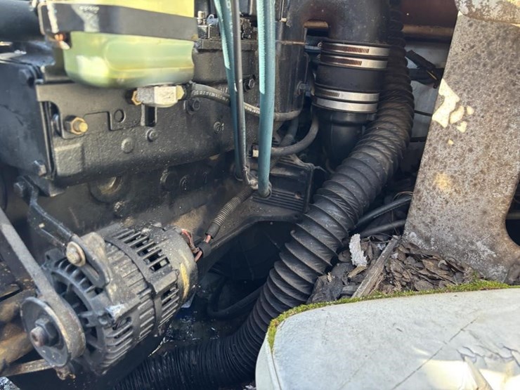 2002-unknown-trailer-image-26