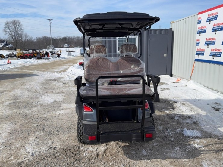 new-unused-sdlanch-golf-cart-model-sdlgc80,-60-volt,-full-led-lighting-system,-reverse-camera,-image-3