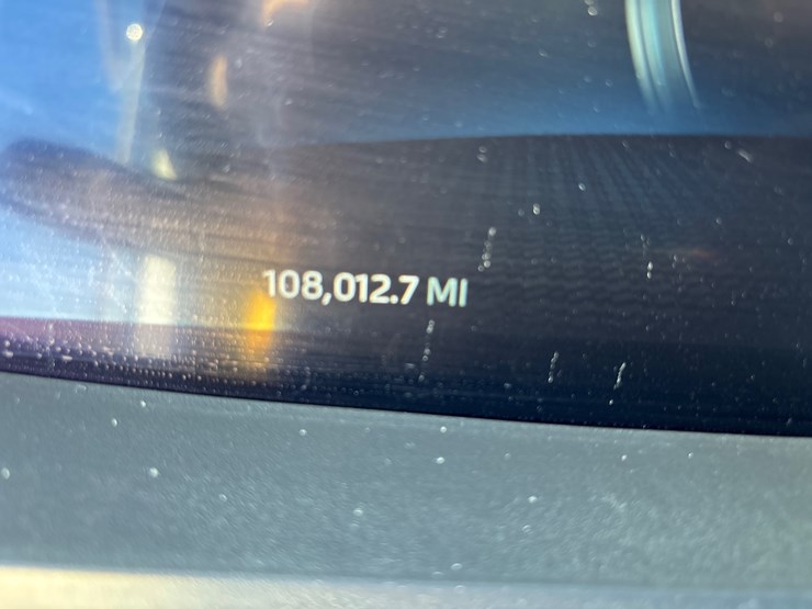 2024-kenworth-t880-image-16