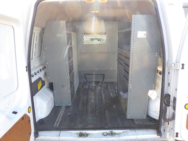 2013-ford-transit-connect-image-8