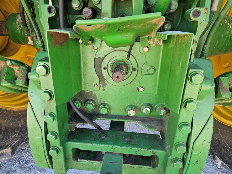 john-deere-7210r-image-11