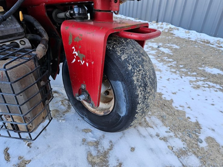 toro-greensmaster-3150-image-26