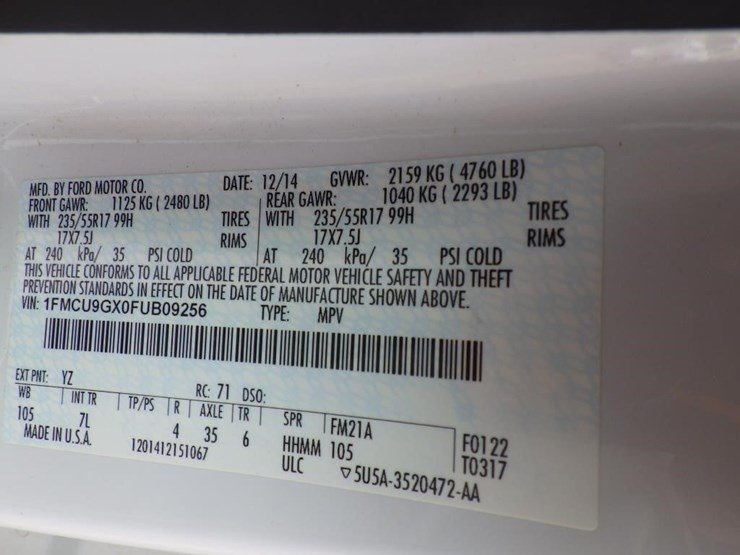 2015-ford-escape-image-16